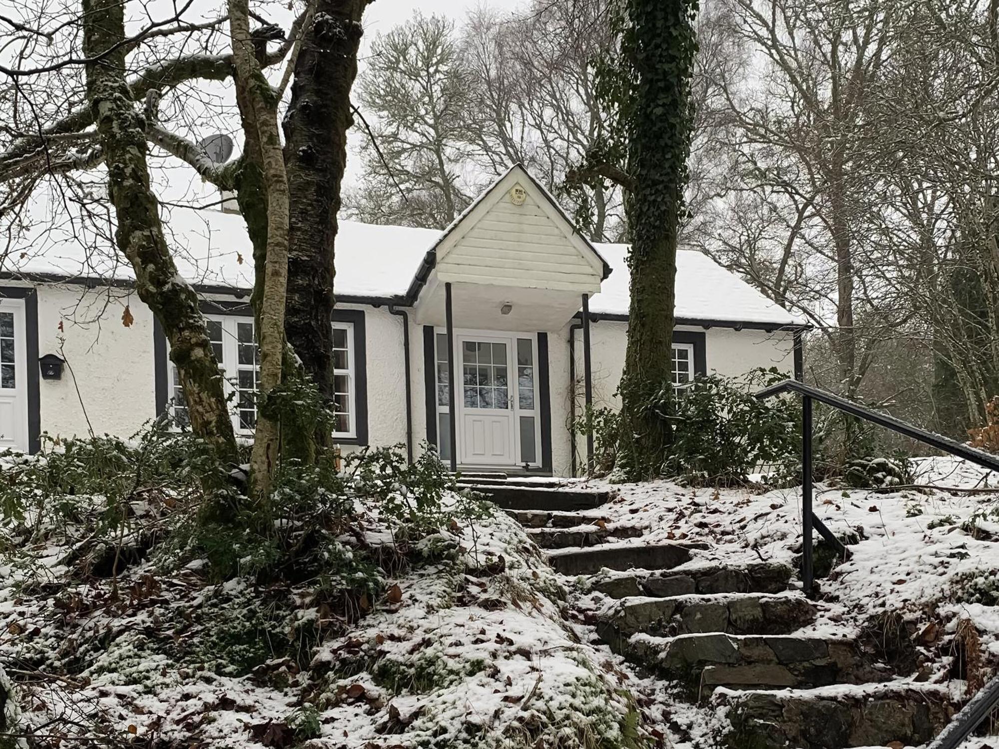 Ardross Villa Comrie Eksteriør bilde